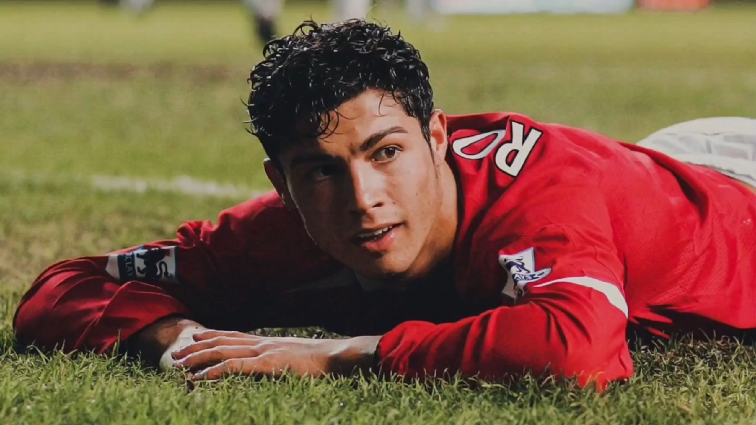 开云登录网址入口-C罗在曼联比赛中夺冠，出色防守引发热议！上演精彩一战的简单介绍