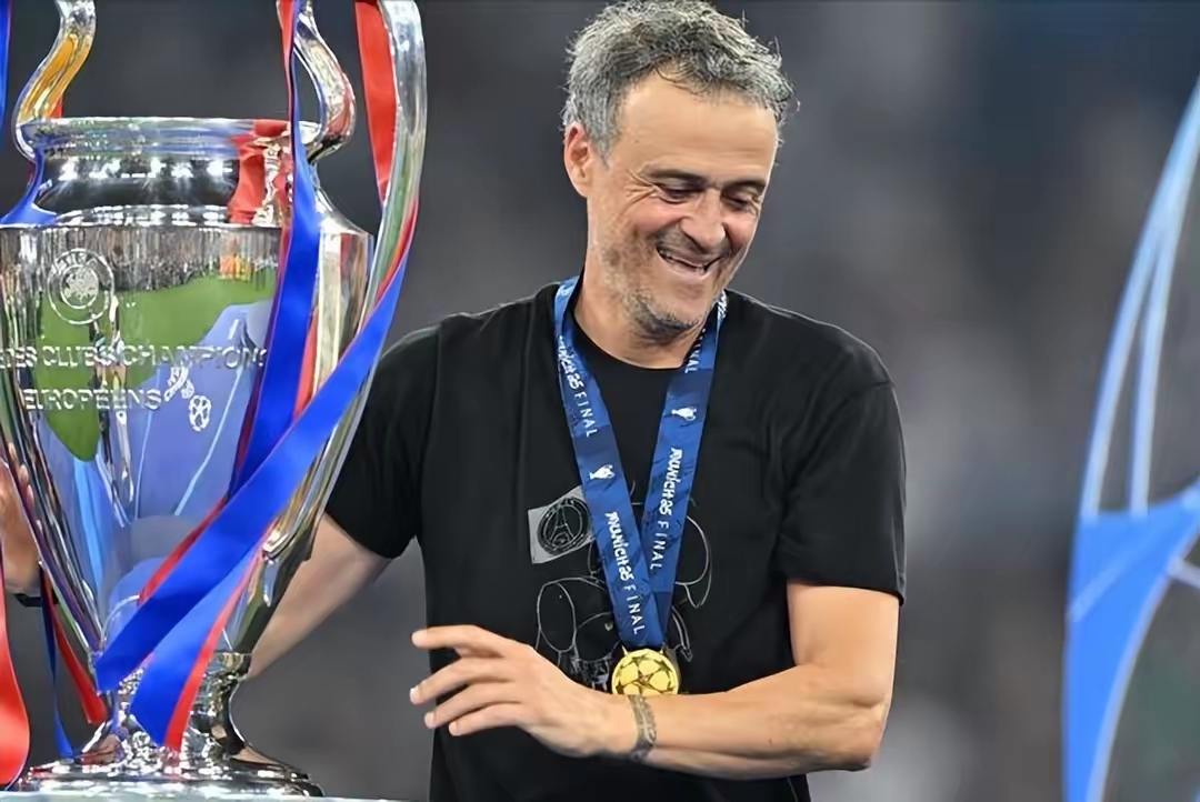 罗马今夜绝杀压哨，志在德国杯名次提升，话题不断，资深球员宣示担当的简单介绍