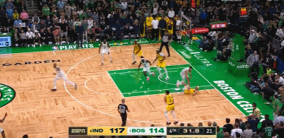 包含赛后波士顿凯尔特人调整名单以备意大利杯，再遭质疑环节打磨，引发热议，训练强度明显提升的词条