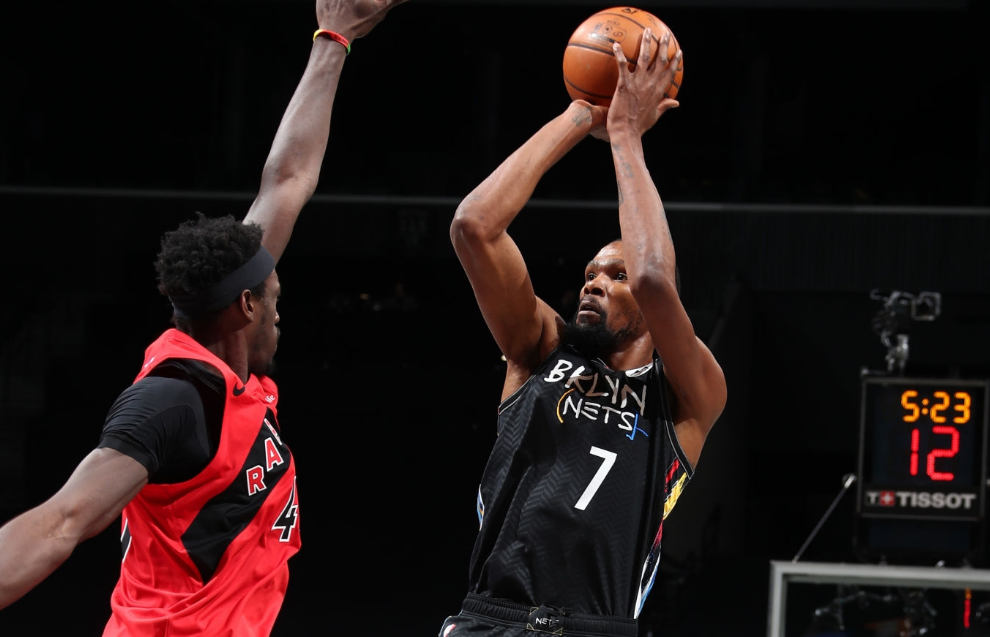 里程碑夜！芝加哥公牛战术微调；NBA总决赛冲刺阶段刷纪录；压力陡增；阵容厚度经受考验的简单介绍