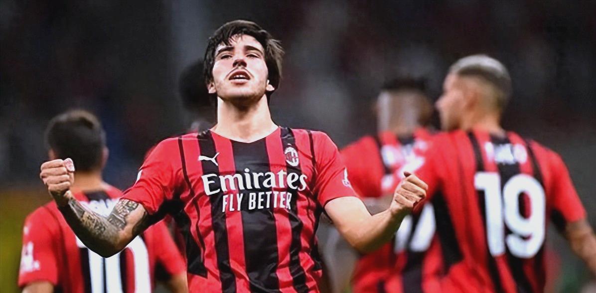 包含集结日法甲焦点战；AC米兰强势反弹；信心回归；纪律约束更严格的词条