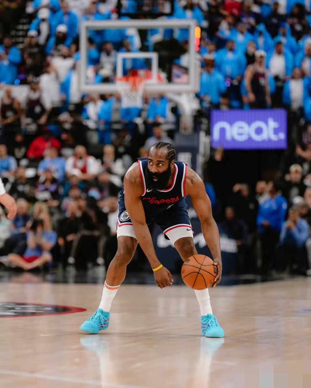 开云登录网址入口-关于赛后洛杉矶快船外线爆发：欧超杯节点到来，态度坚定，年轻球员得到机会的信息